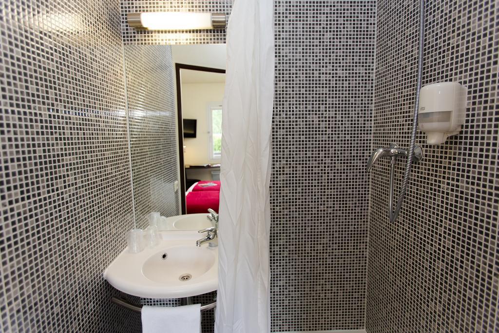 Hotel Akena Creil - Clermont Agnetz Esterno foto